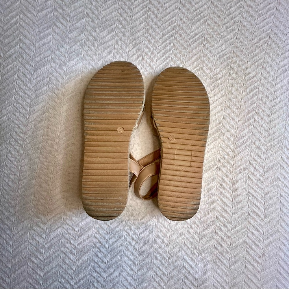 Nordstrom Espadrille Wedge Sandals in Beige Size 5 - Picture 5 of 5